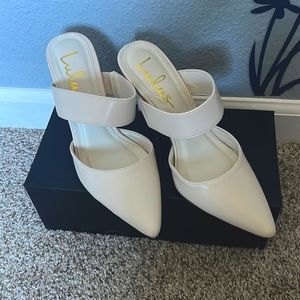 White heels. Only wore once. Comes with box.